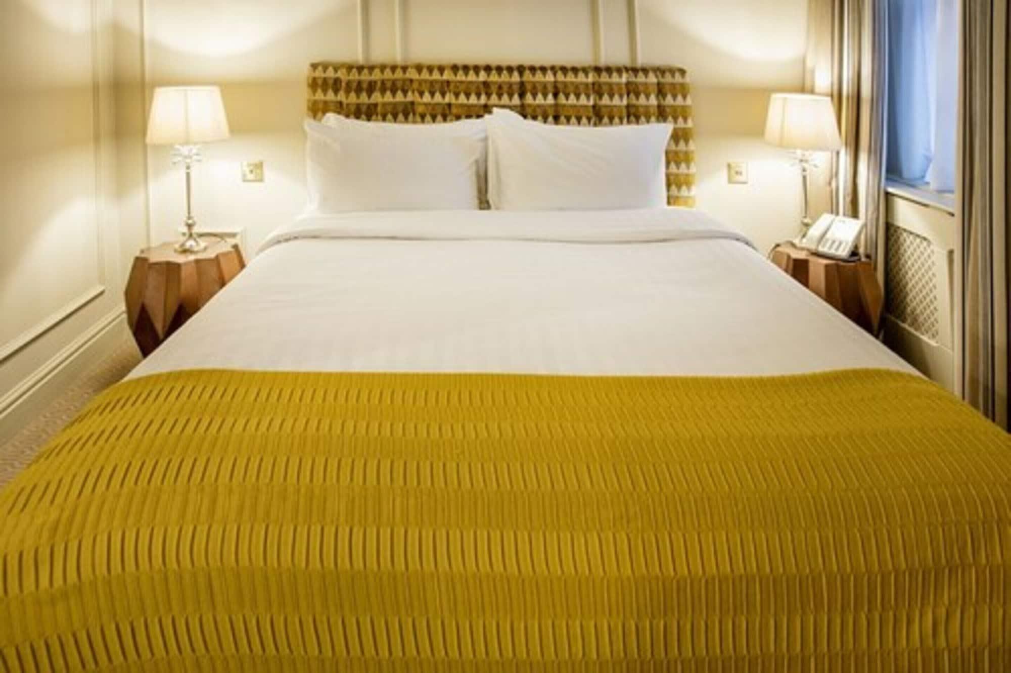 Hotel Cromwell Стивенэйдж Экстерьер фото