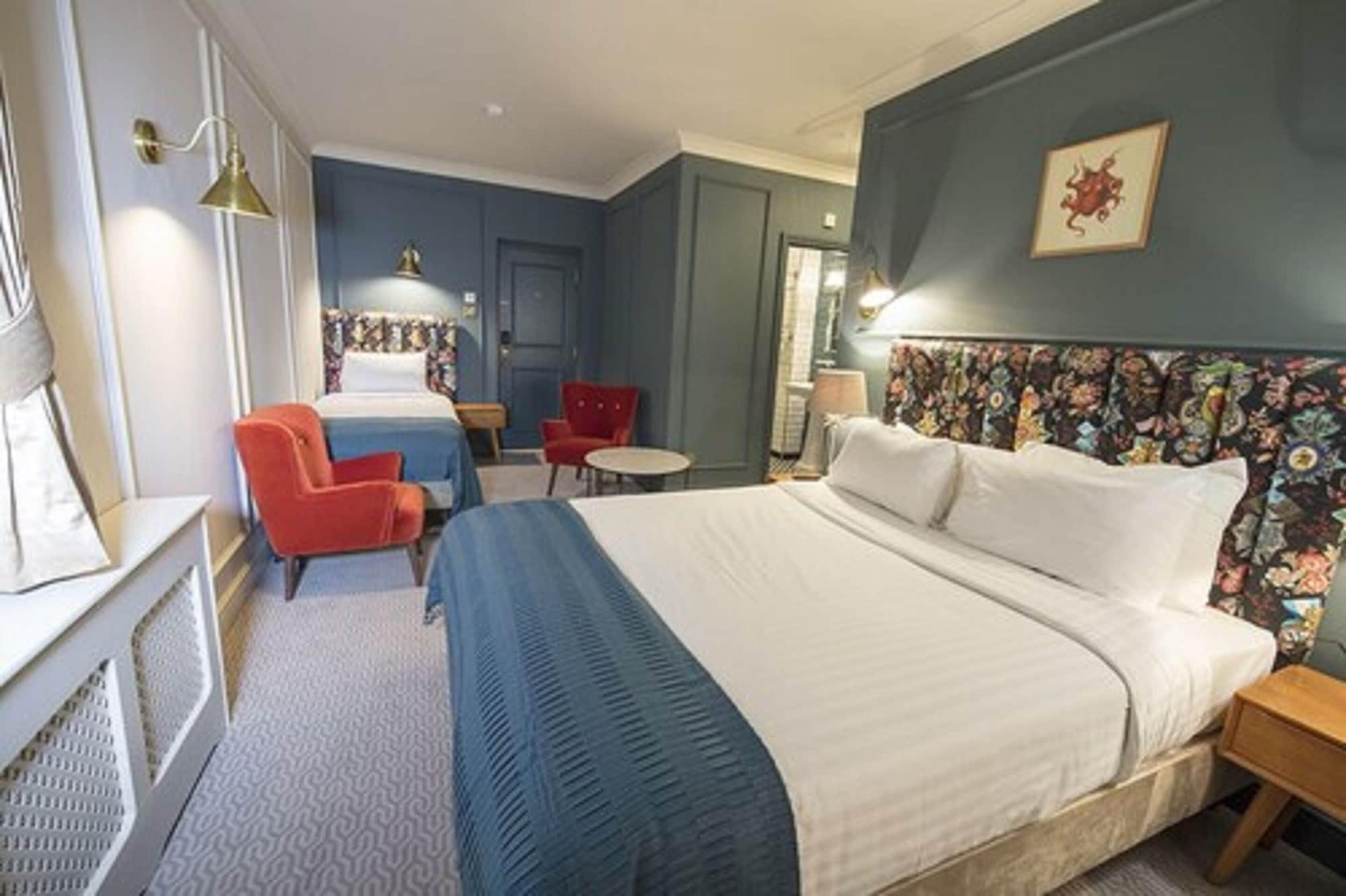 Hotel Cromwell Стивенэйдж Экстерьер фото