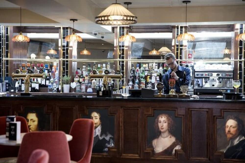 Hotel Cromwell Стивенэйдж Экстерьер фото
